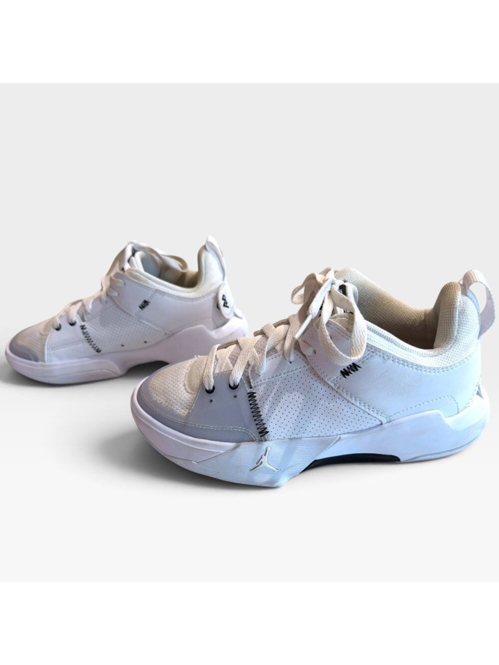 Jordan One Take 5 "White/Arctic Punch/Black" Grade School Boys' Shoe sz 5.5Y